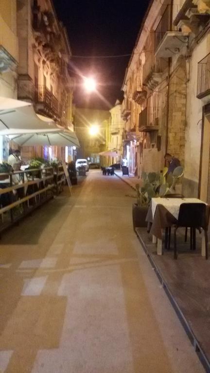 L'Arco Di Coffa Hotell Ragusa Eksteriør bilde